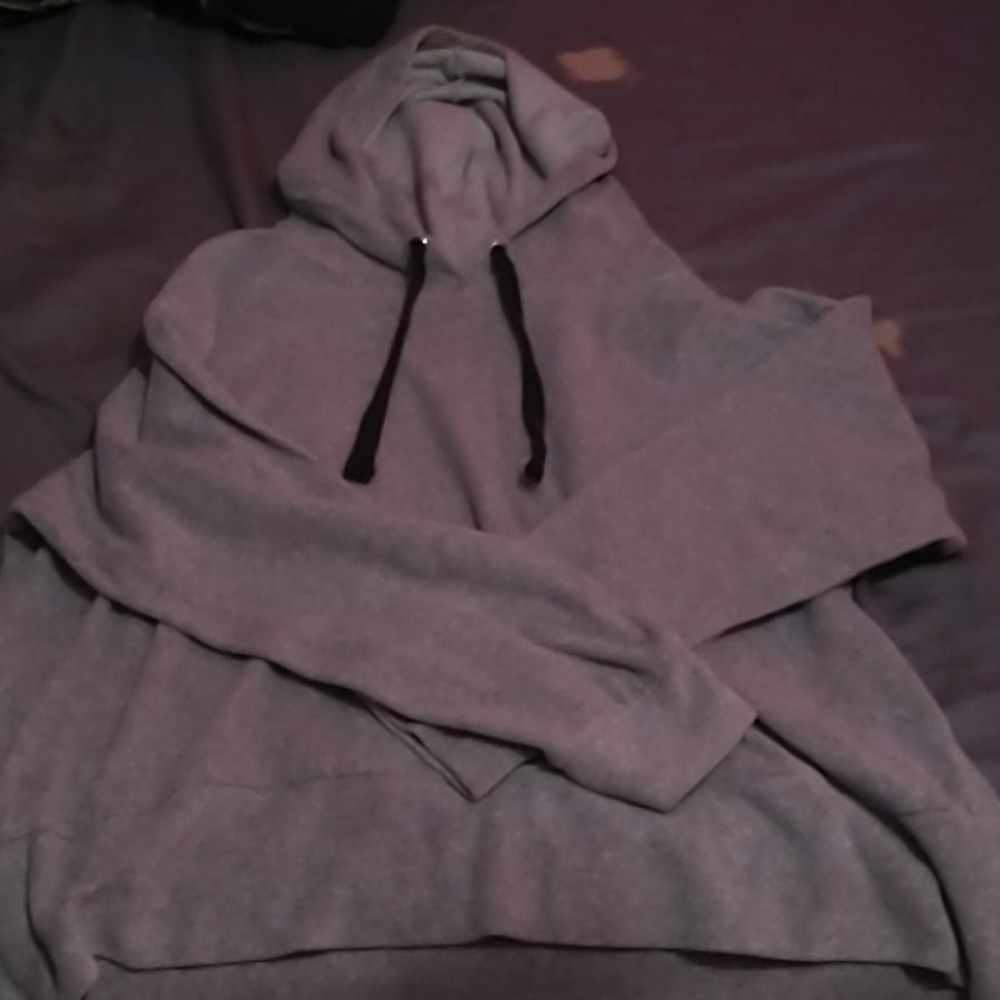 Large grey sweatshirt